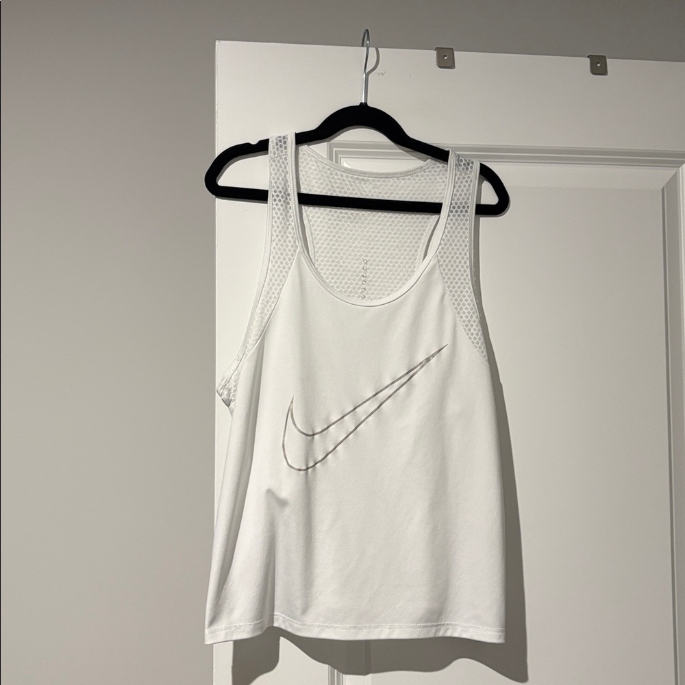 Nike running tank